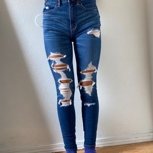 Women’s American eagle jeans